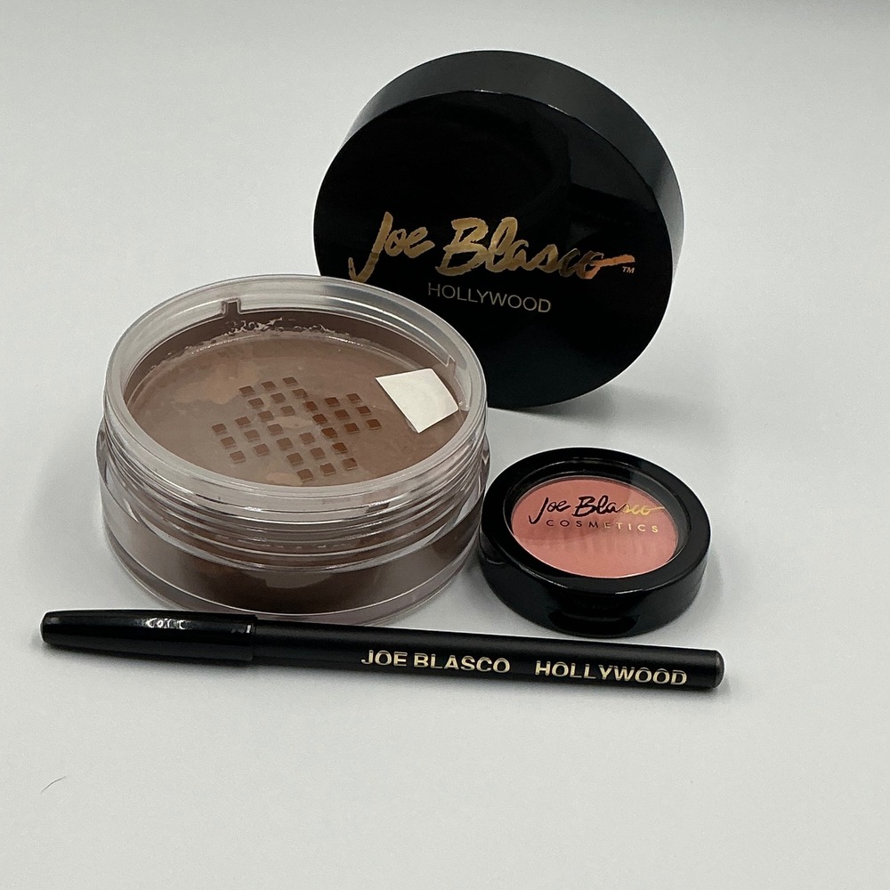 Joe Blasco Hollywood Makeup Set Loose Powder Blush‎ Eyeliner